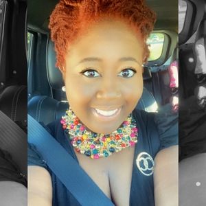 Meet your Posher, Whitney